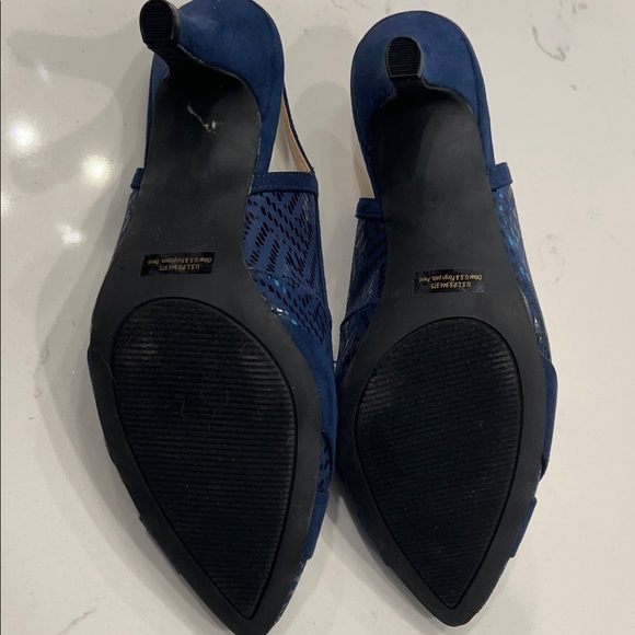 Karen Scott Dark Blue Slingback Heels - Picture 2 of 3